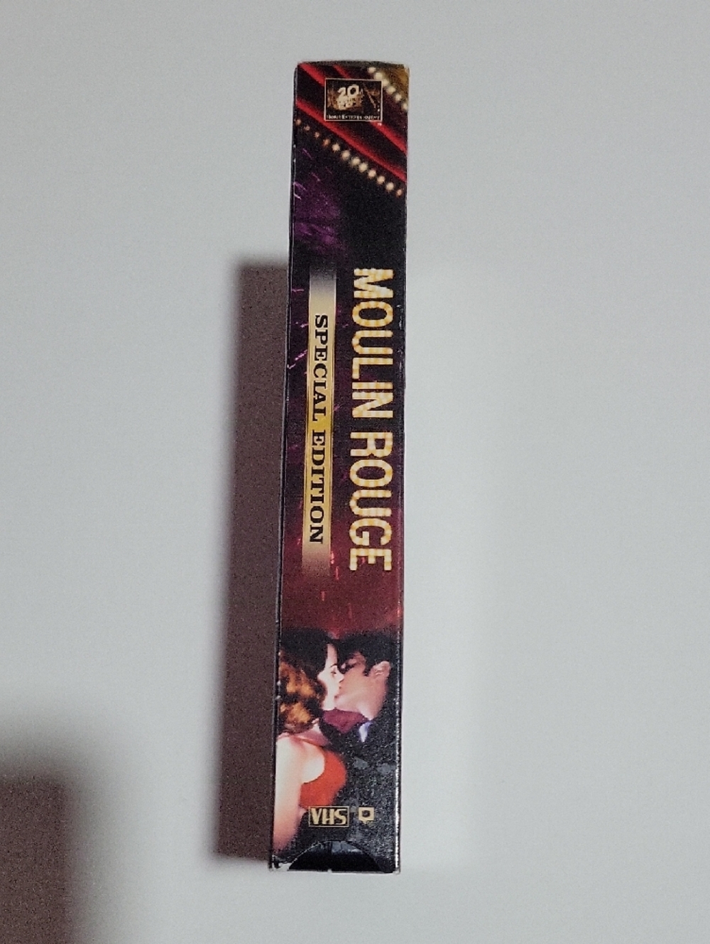Moulin Rouge VHS - Picture 3 of 4